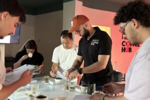 27966F3E-5B4A-49A8-BDE8-29C10C1C67EB_1_105_c